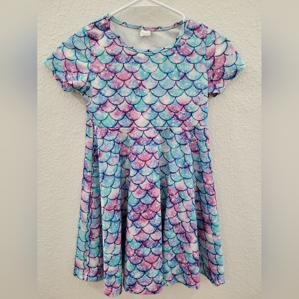 Kids Colorful Mermaid Scale Kids Dress Size Large - Picture 2 of 5